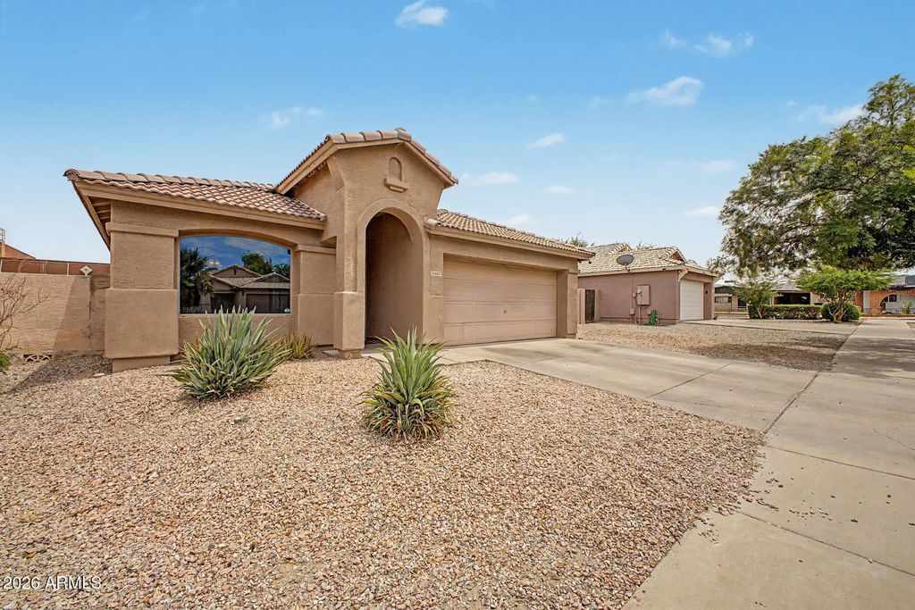 6637 S 18th Drive, Phoenix