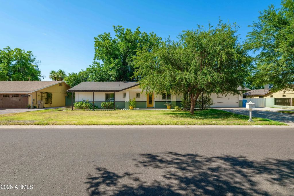 121 W Orchid Lane, Phoenix