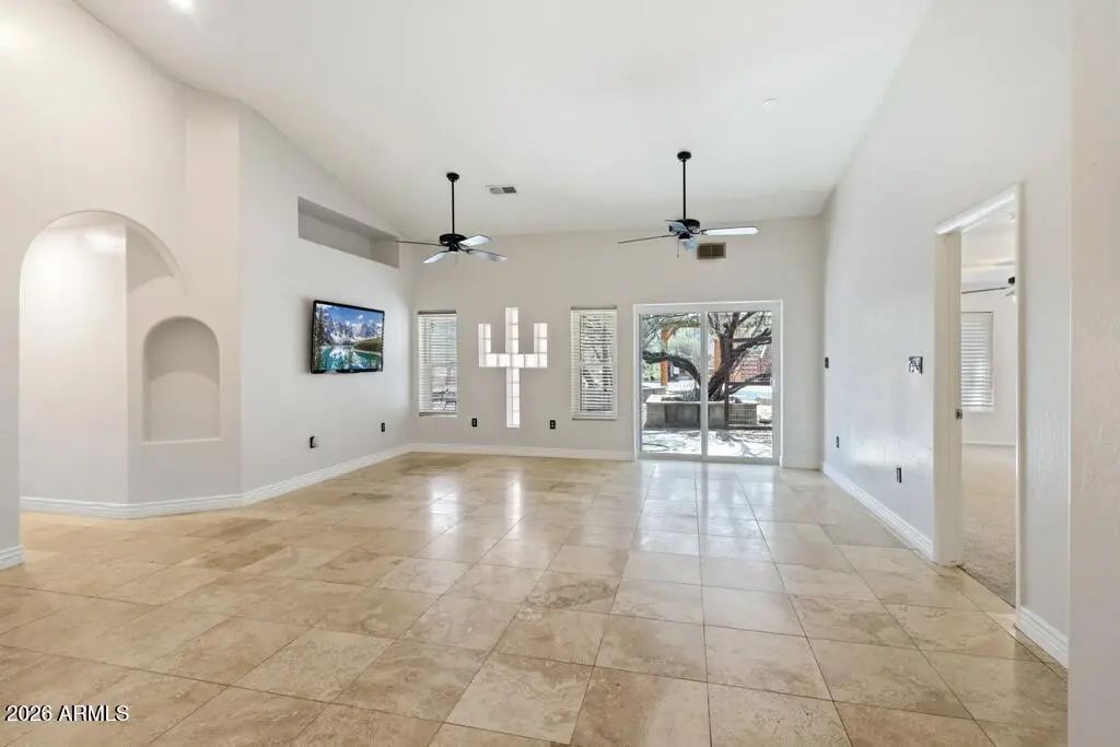 33651 S Topaz Road, Black Canyon City