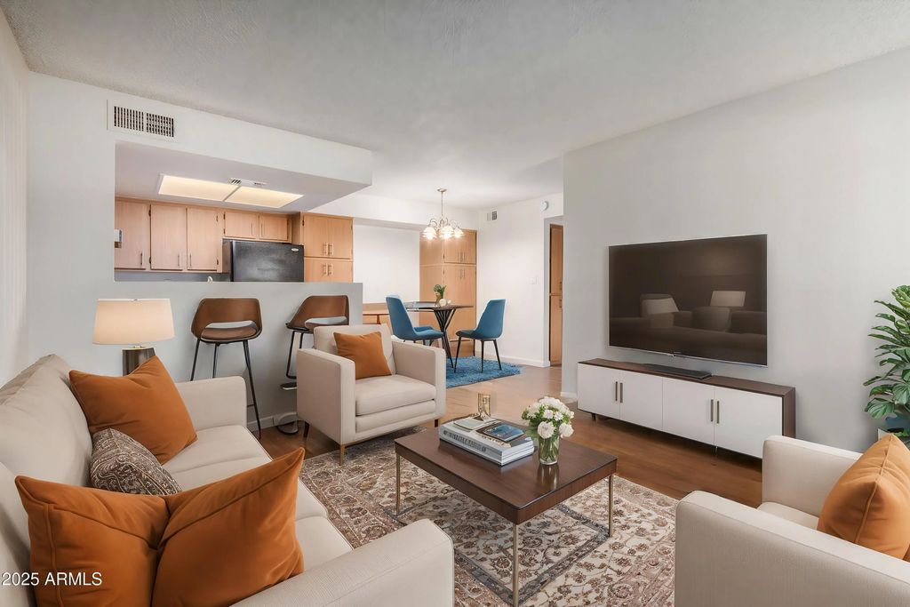 3535 W Tierra Buena Lane (unit Unit 162), Phoenix