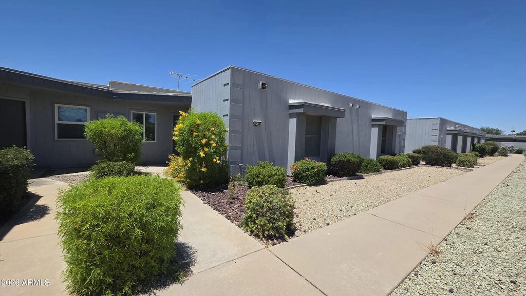 10546 W Palmeras Drive, Sun City