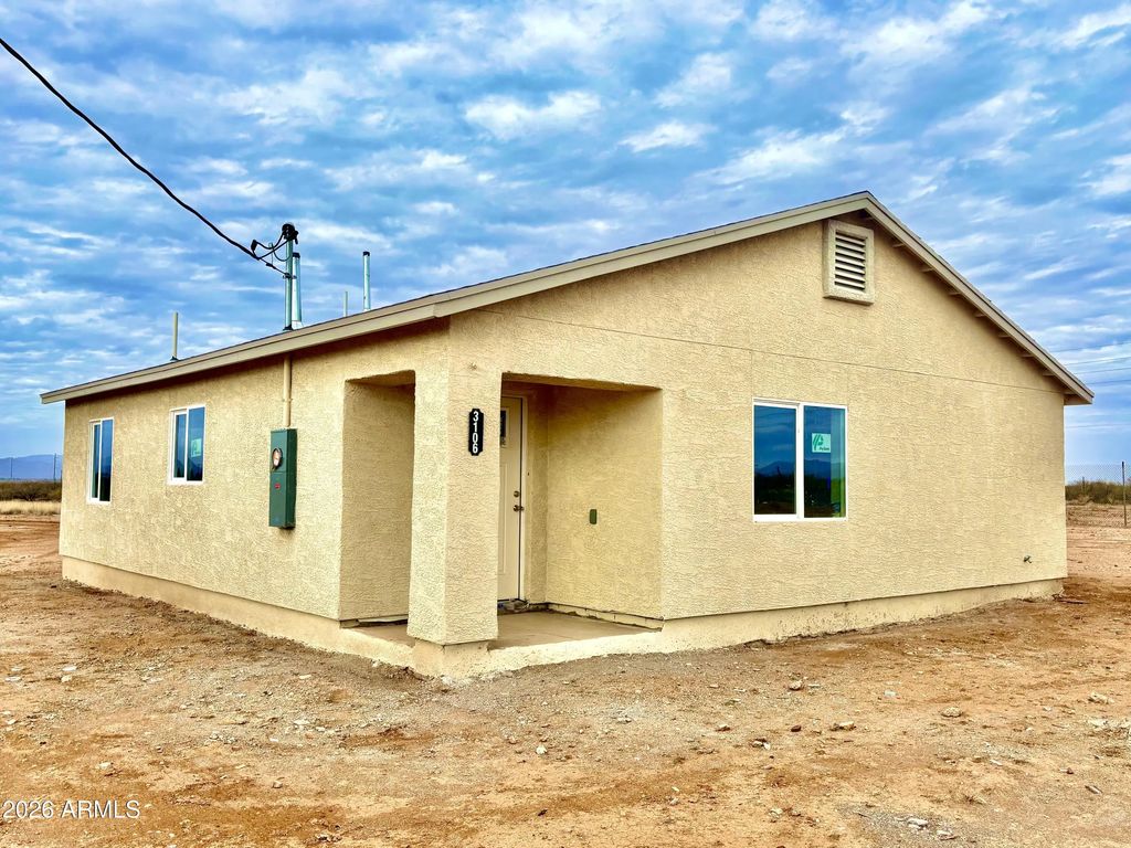 3106 N Valleyvalley Street, Douglas