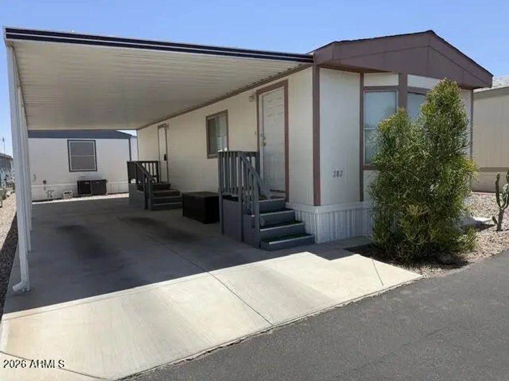 17065 E Peak Lane (unit 282), Red Rock