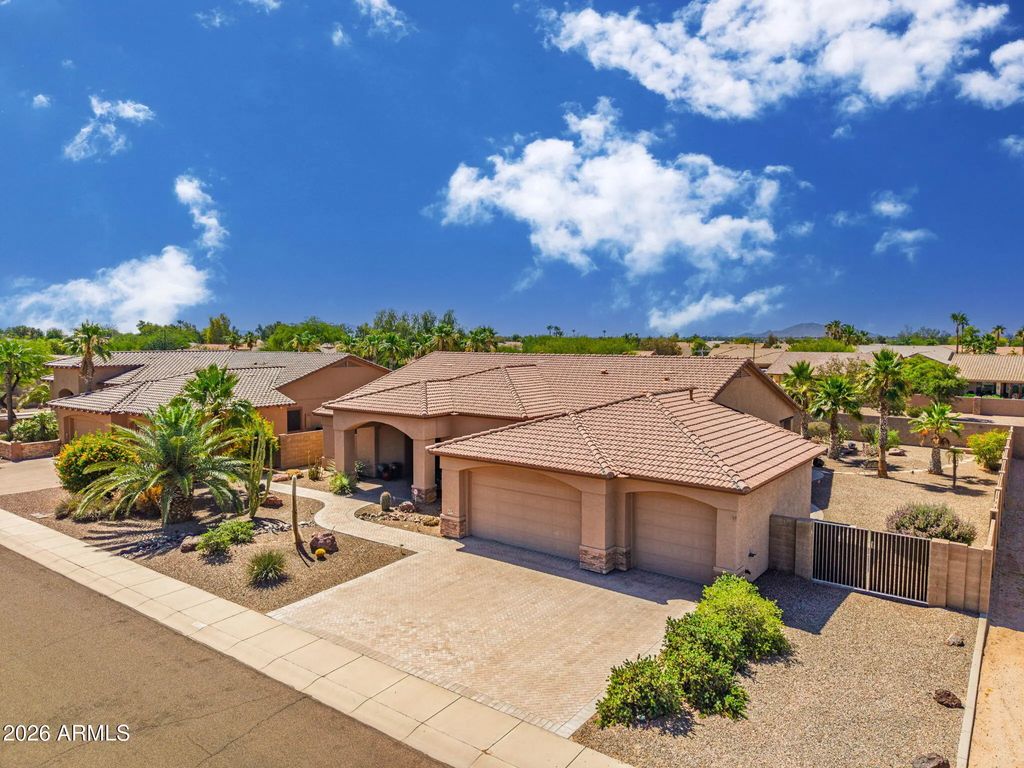 227 W Auburn Sky Court, Casa Grande