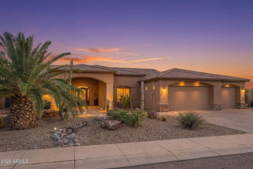 227 W Auburn Sky Court, Casa Grande