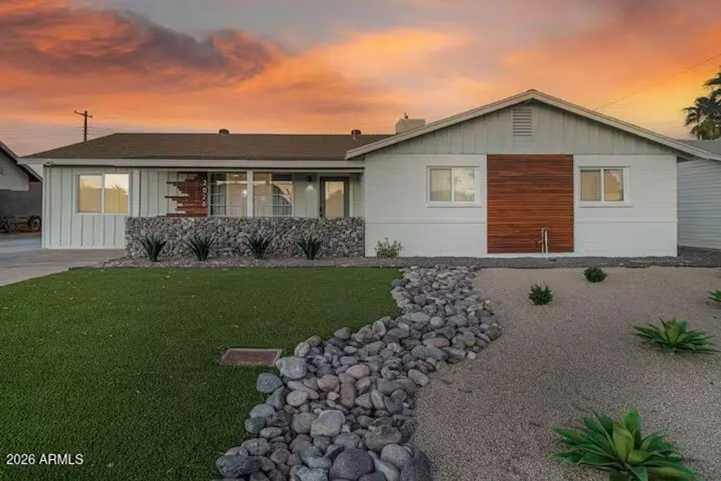 2026 W Rancho Drive, Phoenix