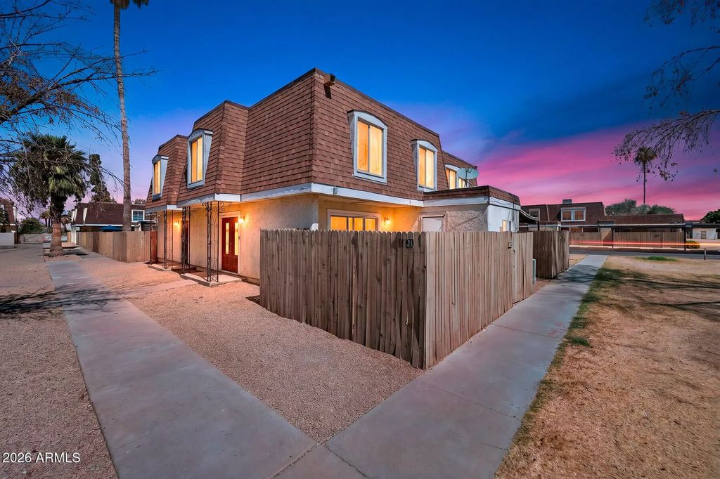 8243 N 34th Drive, Phoenix