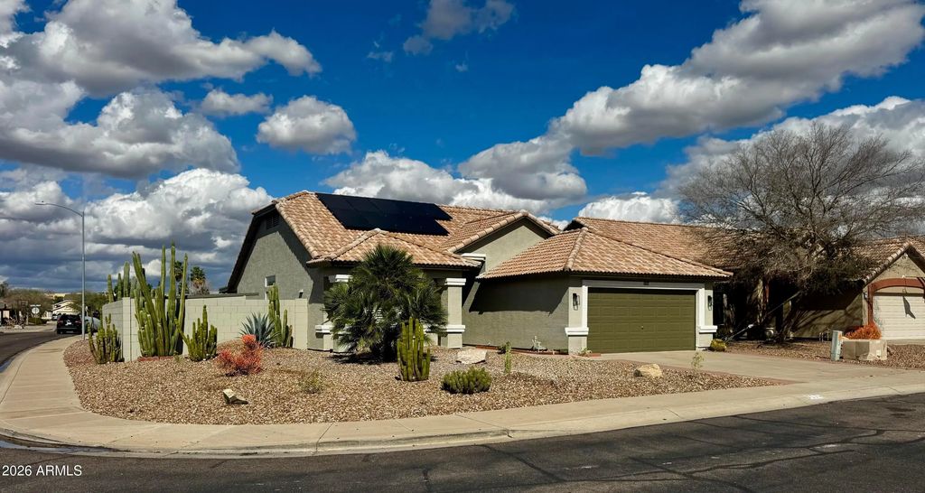 7570 W Jenan Drive, Peoria