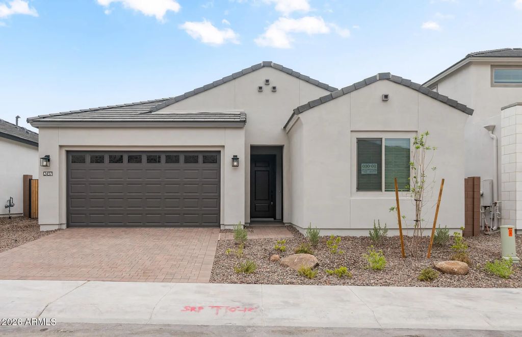 2437 W Nighthawk Way, Phoenix