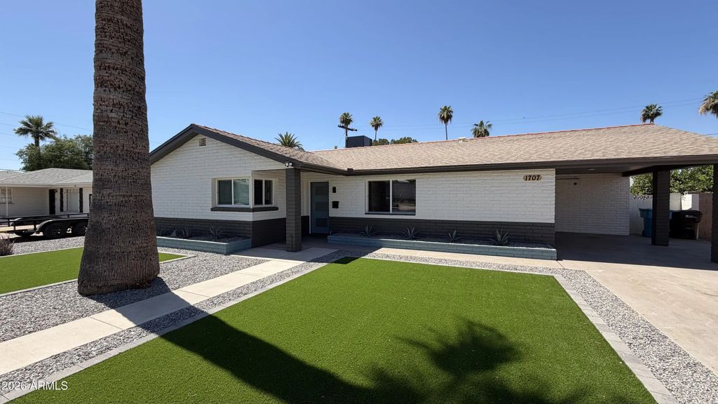 1707 W Highland Avenue, Phoenix