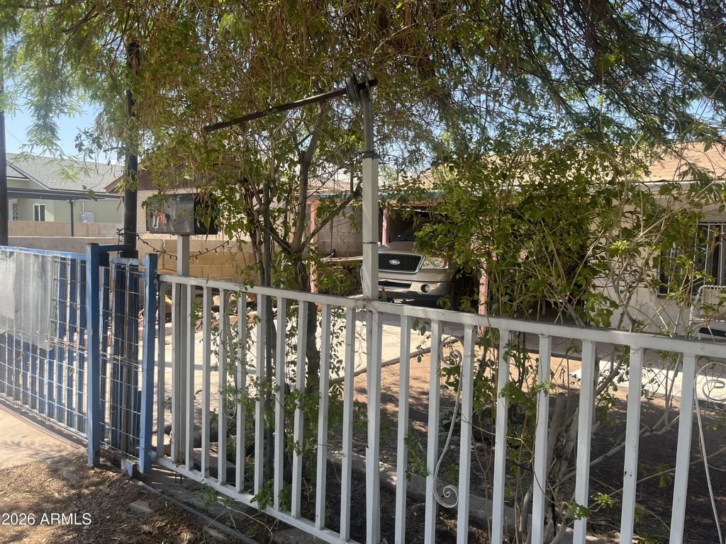 1220 S 10th Avenue, Phoenix