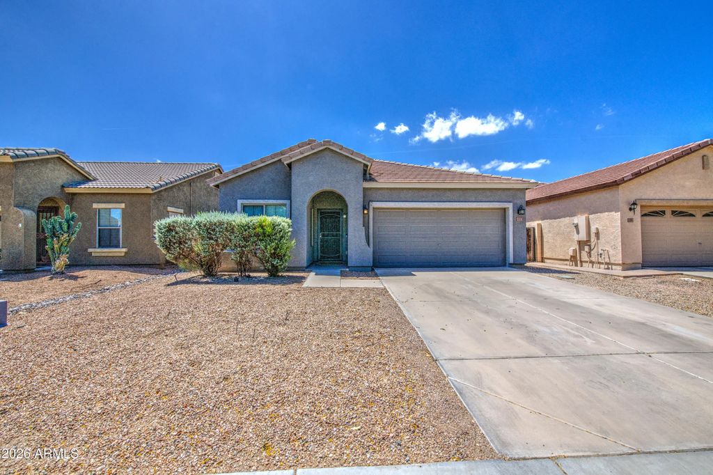 1237 W Green Tree Drive, San Tan Valley