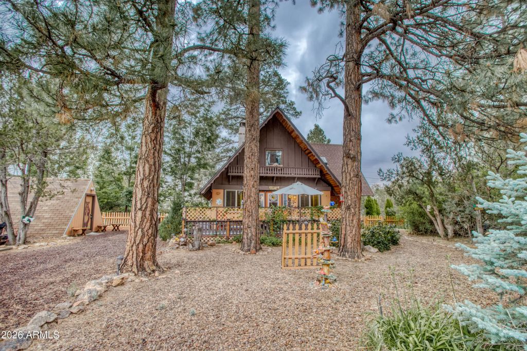1972 Little Doe Trail, Overgaard