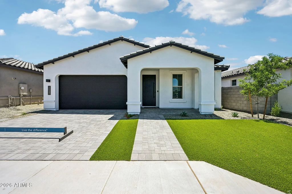 7955 W Loma Lane, Peoria