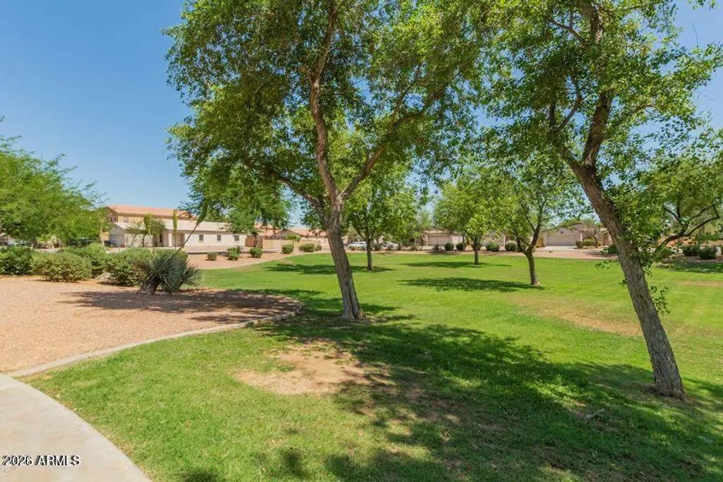 9301 W Rascon Loop, Phoenix