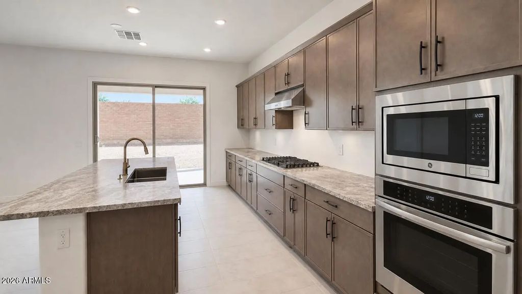 18522 W Cathedral Rock Drive, Goodyear