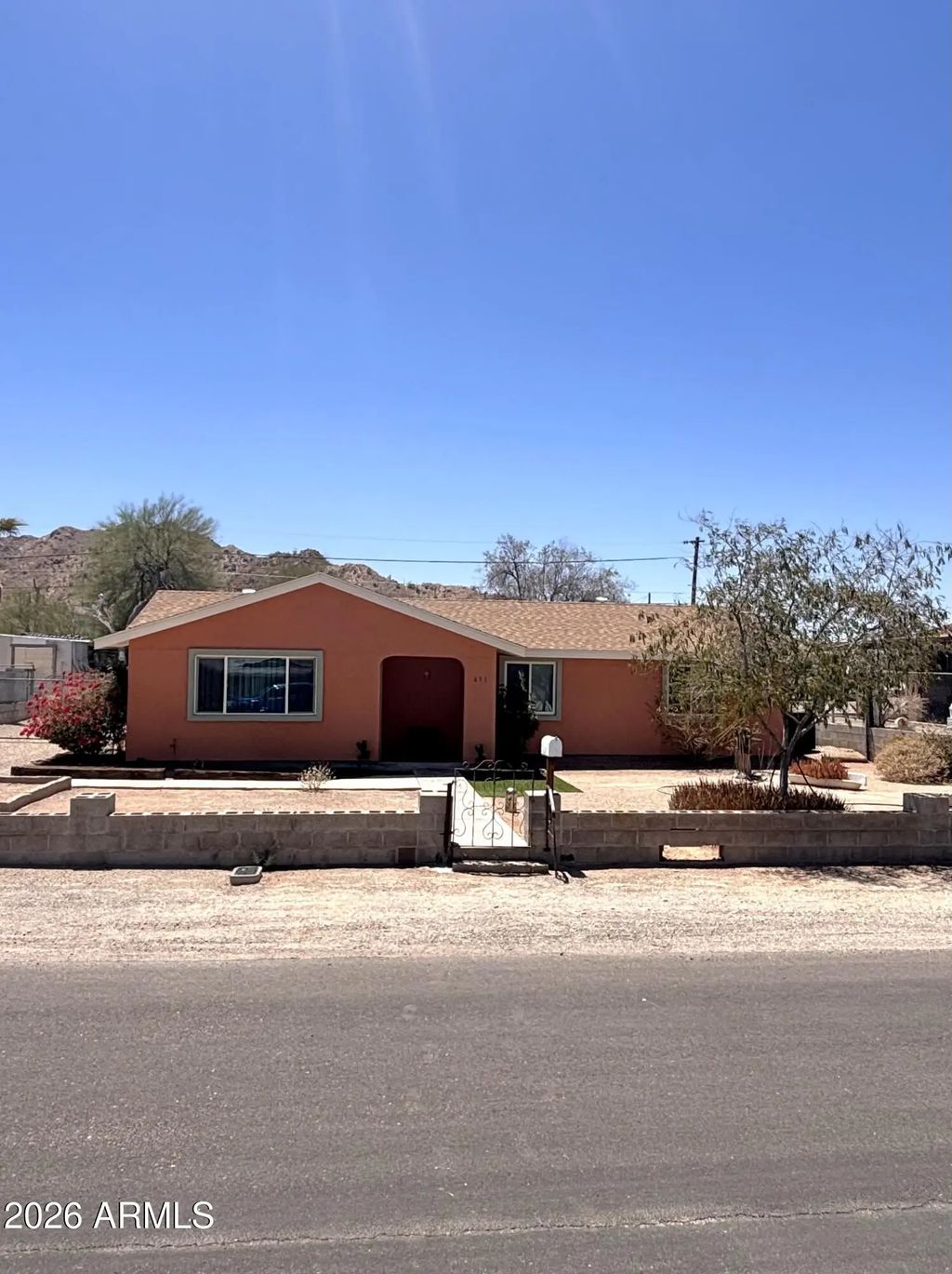 651 N Thompson Avenue, Ajo