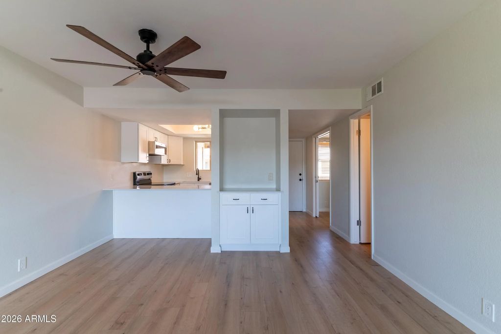 4150 E Cactus Road (unit 216), Phoenix
