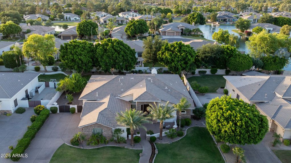 1670 W Grand Canyon Drive, Chandler