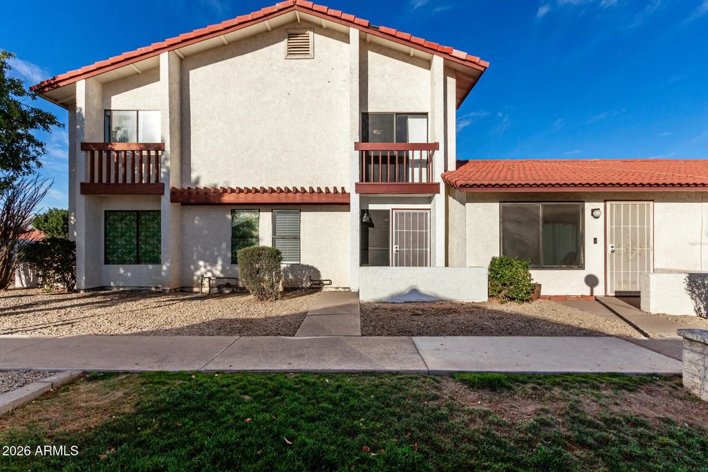 2842 E Beck Lane (unit 2), Phoenix