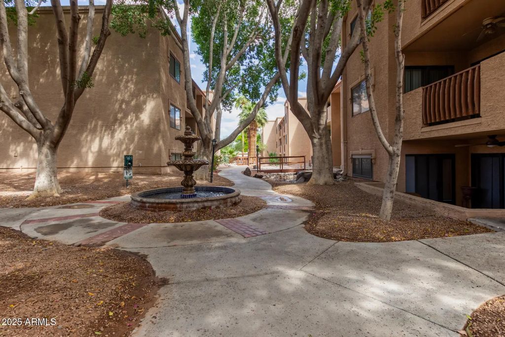 3031 N Civic Center Plaza (unit 340), Scottsdale