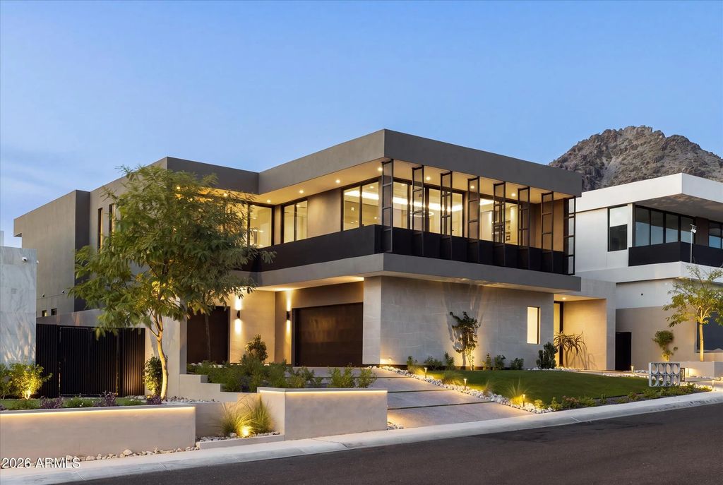 2228 E Solar Drive, Phoenix