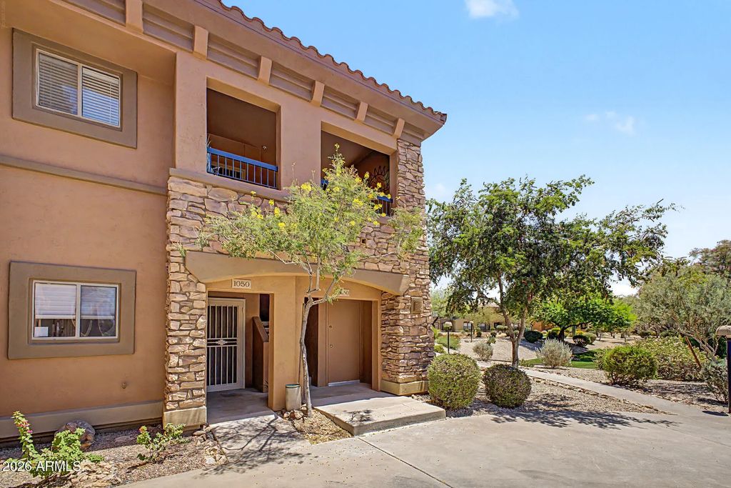 19700 N 76th Street (unit 2050), Scottsdale