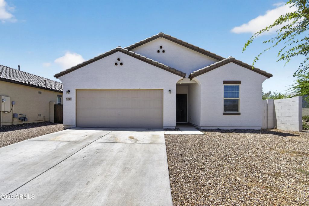 5741 W Coplen Farms Road, Laveen