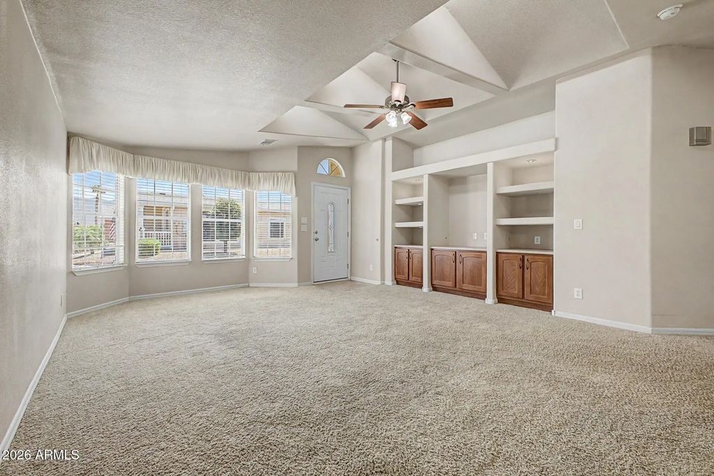 3301 S Goldfield Road (unit 4045), Apache Junction