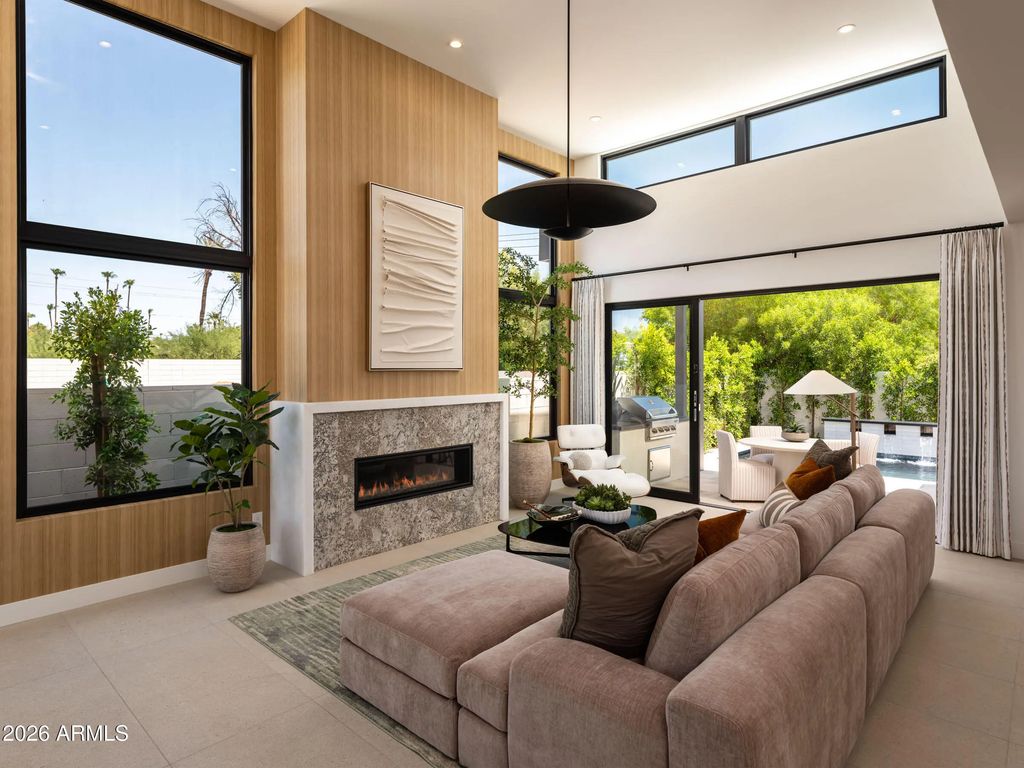 5937 N 14th Street, Phoenix