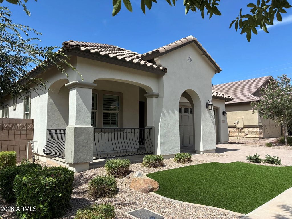 23154 E Canary Way, Queen Creek
