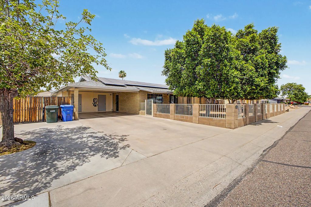 2110 W Morrow Drive, Phoenix