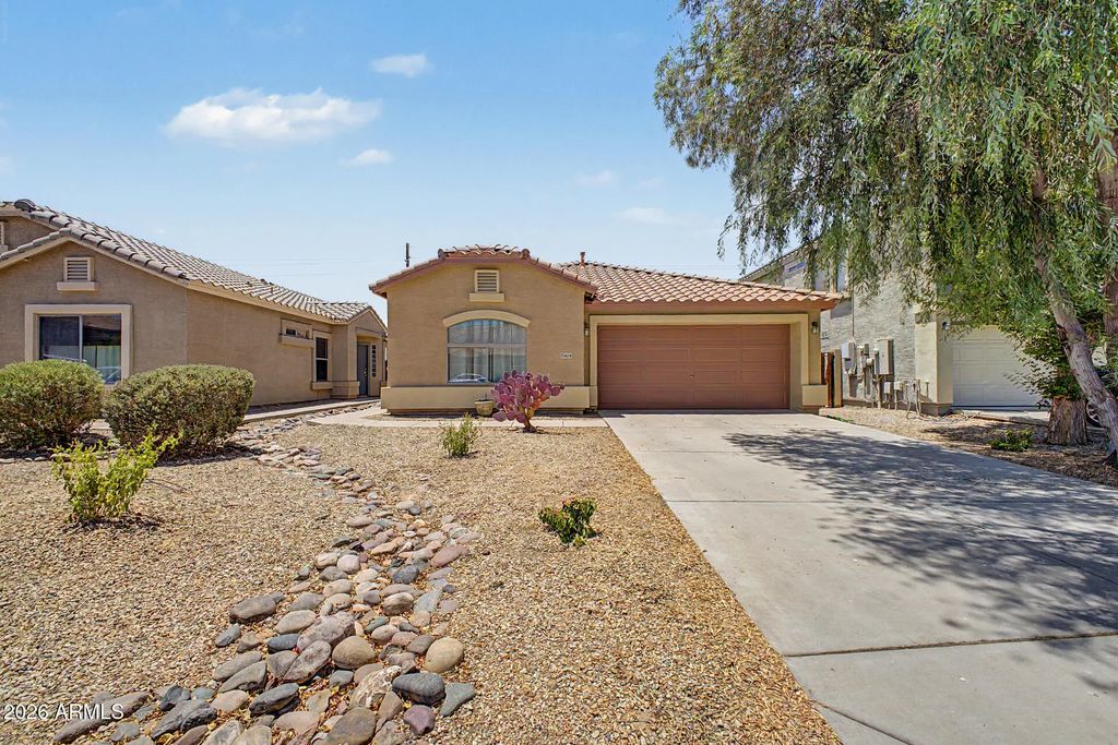 35654 N Murray Grey Drive, San Tan Valley