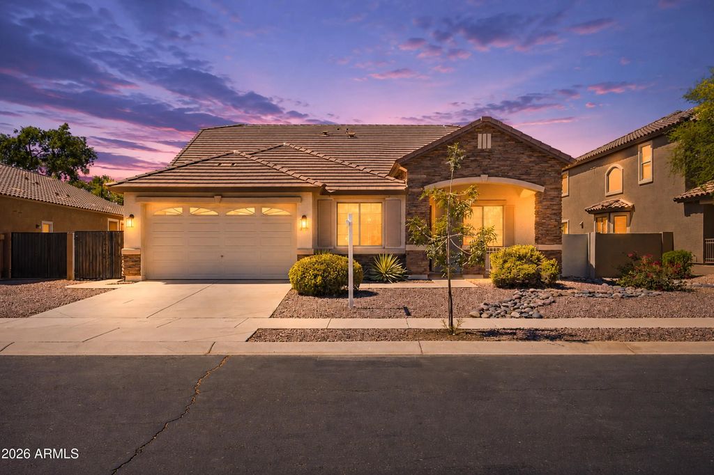 3257 E Tonto Court, Gilbert
