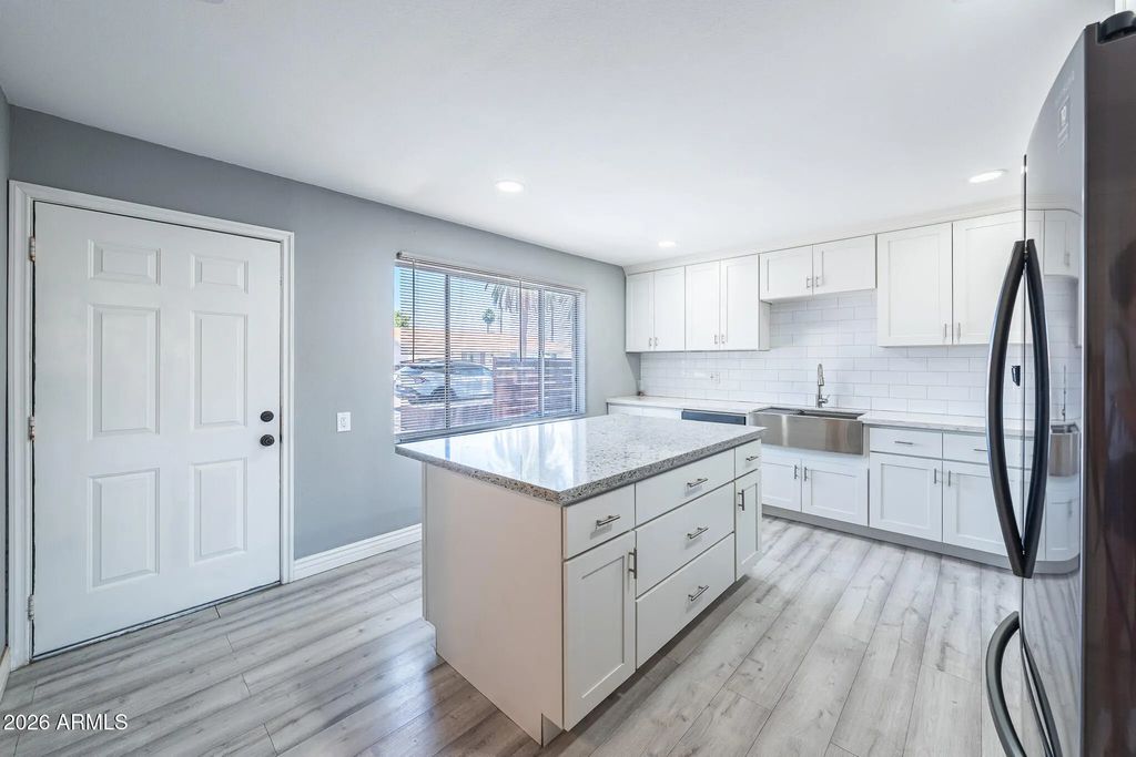 8131 E Amelia Avenue, Scottsdale