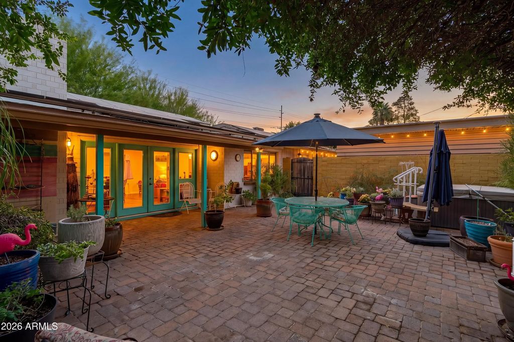 5525 N 12th Street, Phoenix