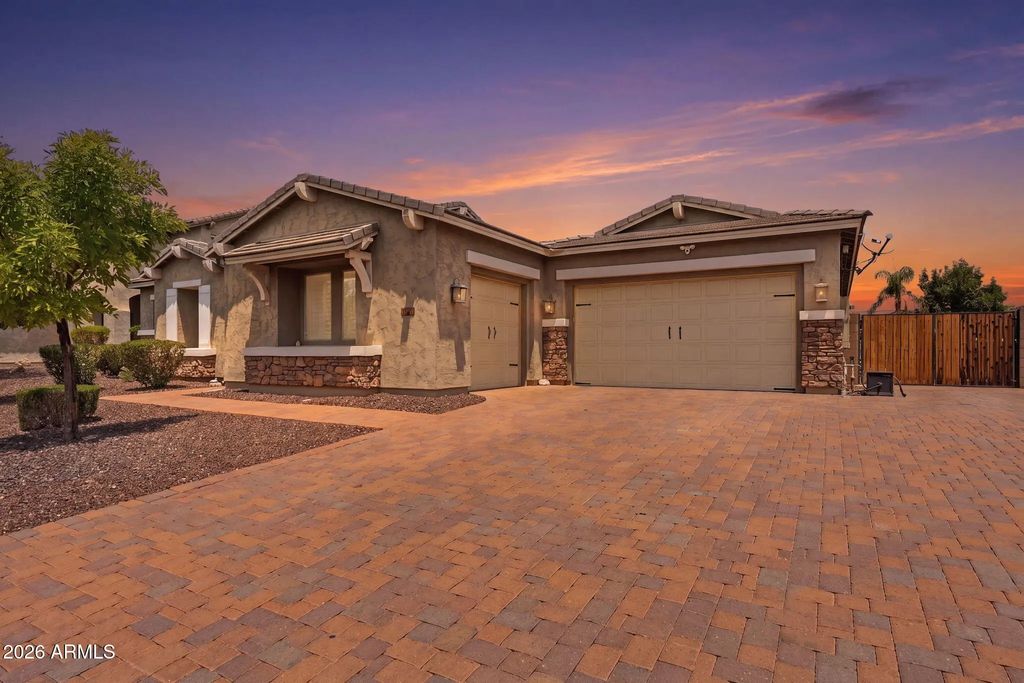 9358 W Foothill Drive, Peoria