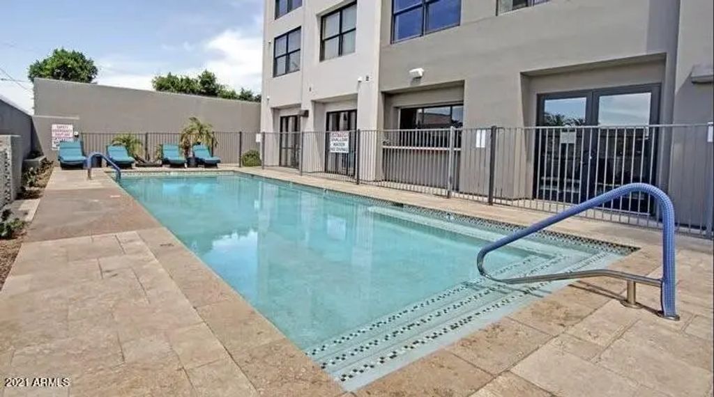 535 W Thomas Road (unit 302), Phoenix