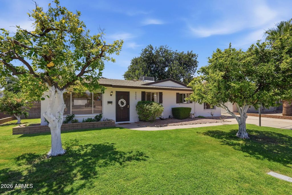 8509 E Mackenzie Drive, Scottsdale