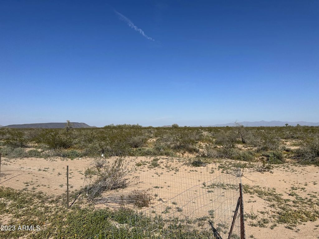 000 Avenue (unit 40), Tonopah