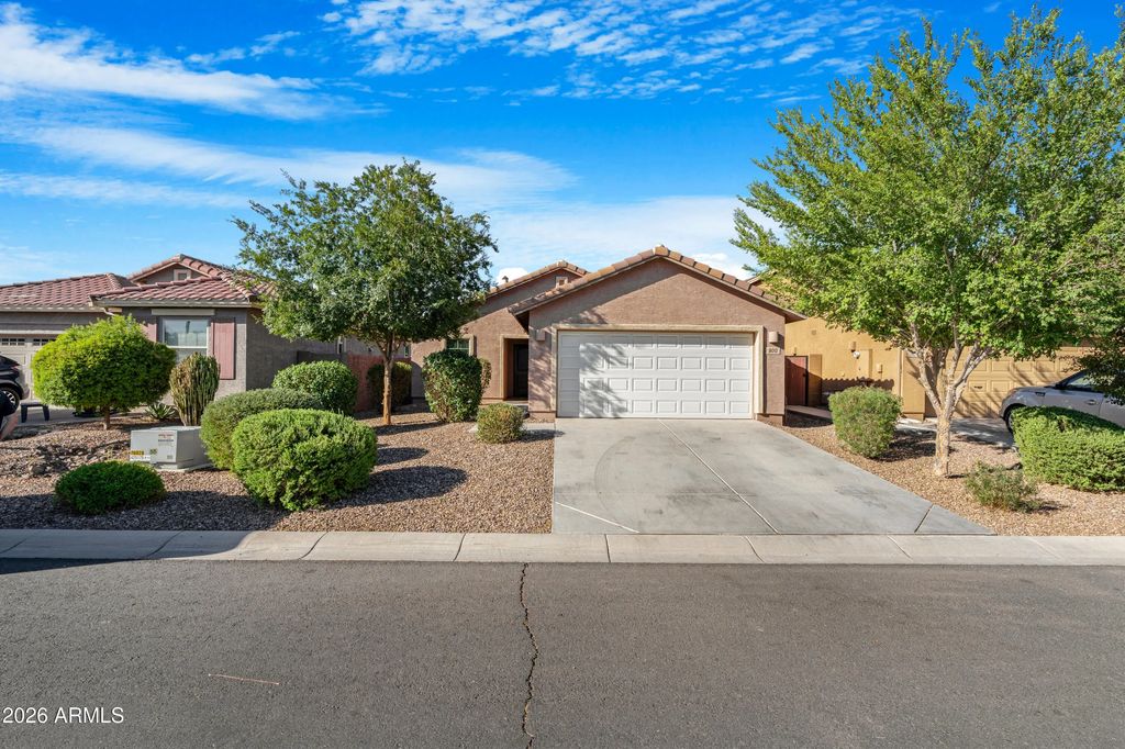 800 W Lowell Drive, San Tan Valley