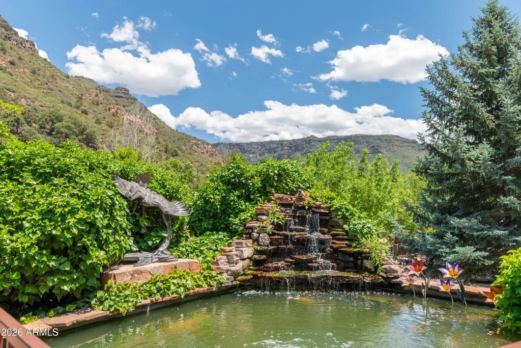 4548 N State Route 89a Highway, Sedona
