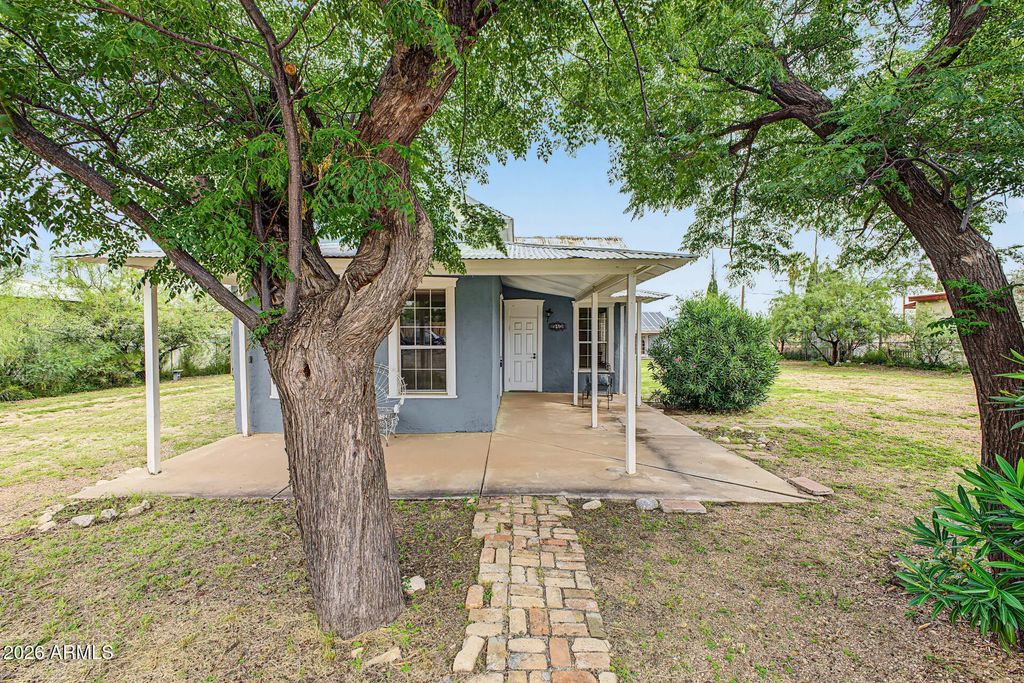 910 E Fremont Street, Tombstone