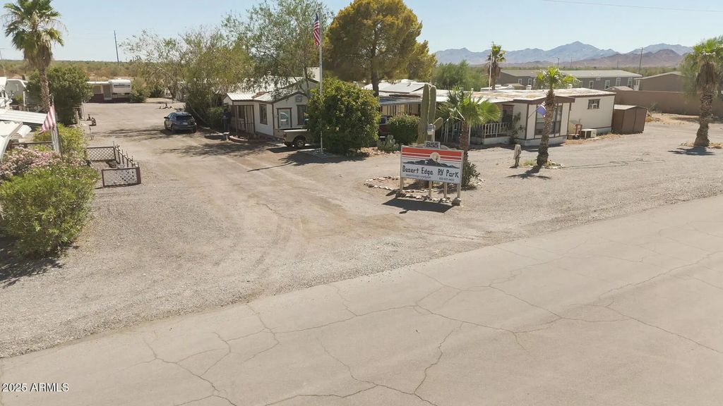 855 E Rodgers Avenue (unit 62), Quartzsite