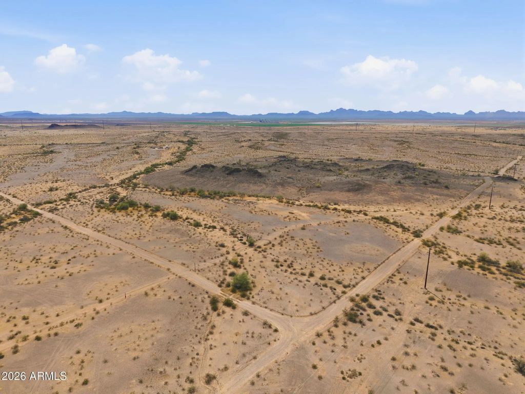 N 487th Avenue (unit 30), Tonopah