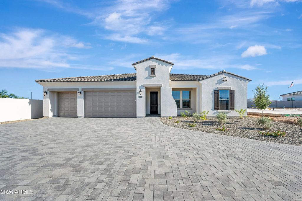 18901 W Fleetwood Lane, Waddell