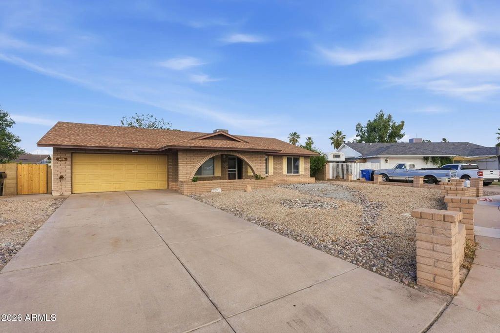 646 S 37th Street, Mesa