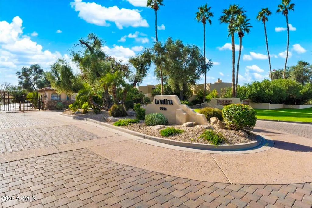 7955 E Chaparral Road (unit 111), Scottsdale