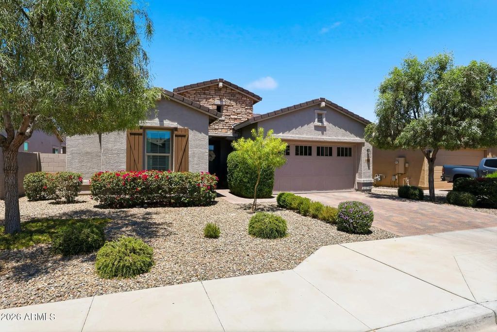 19024 W Solano Drive, Litchfield Park