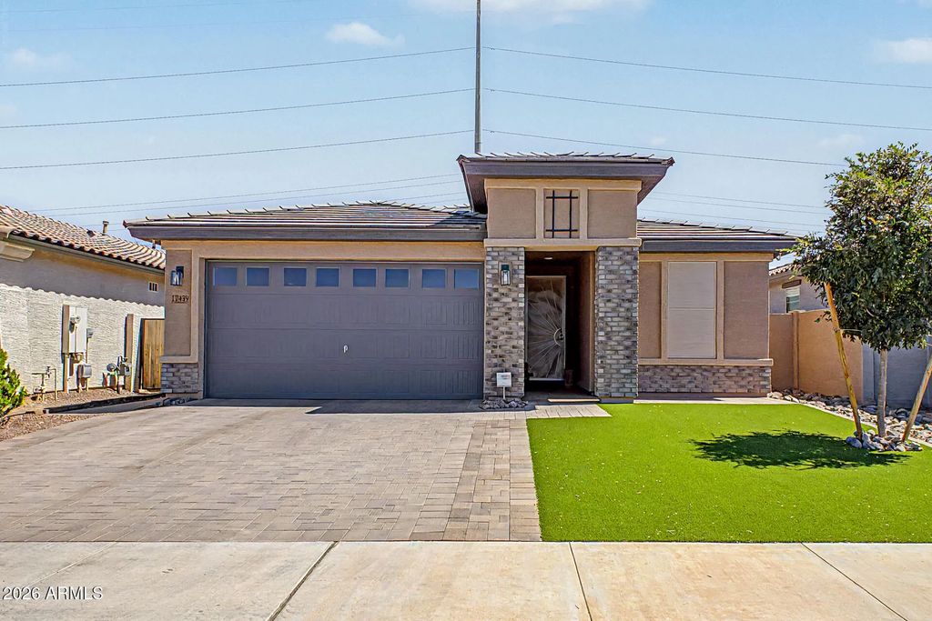 17439 W Charter Oak Road, Surprise